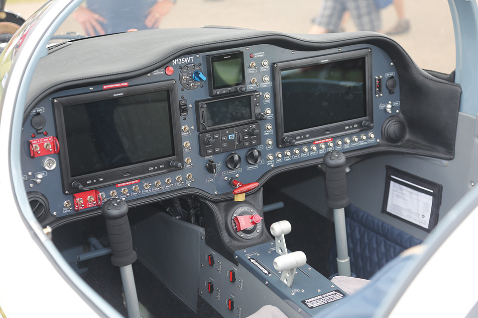 Sling TSi Makes World Debut EAA AirVenture Oshkosh 2018